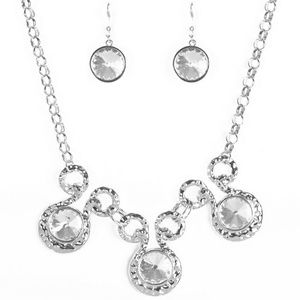Paparazzi necklace and earrings